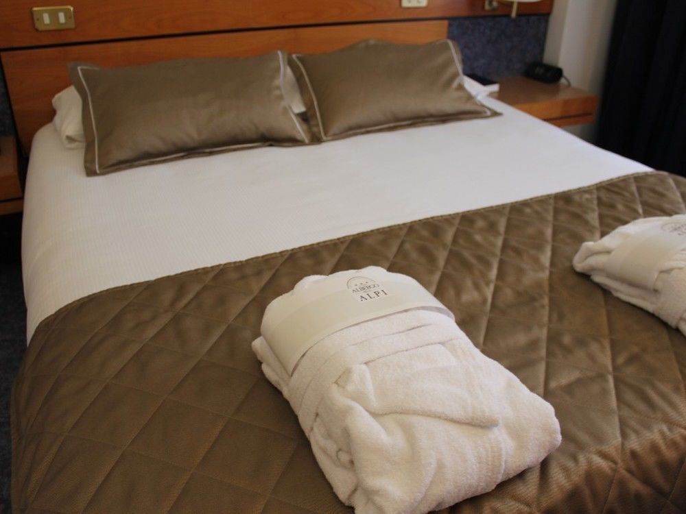 Albergo Delle Alpi Belluno Eksteriør billede